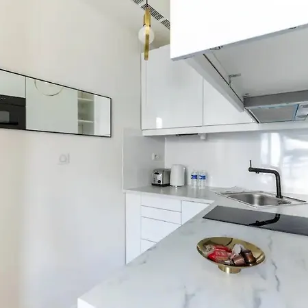 So Ouest Courcelles Magnifique Studio
