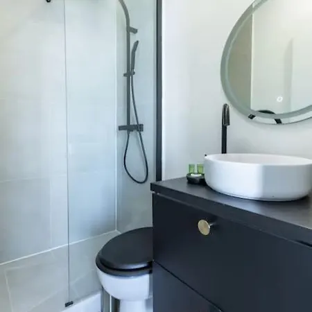 So Ouest Courcelles Magnifique Studio Apartman Levallois-Perret