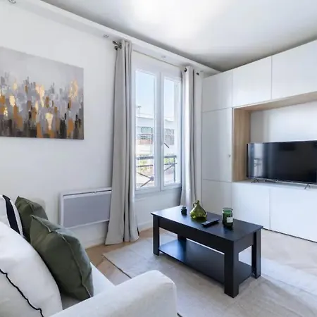 So Ouest Courcelles Magnifique Studio